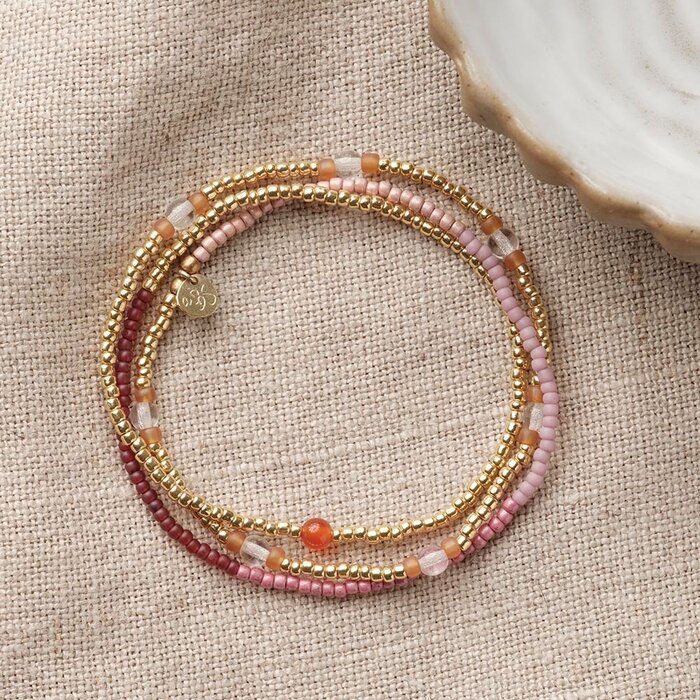 A BEAUTIFUL STORY BS BALANCED CARNELIAN BRACELET
