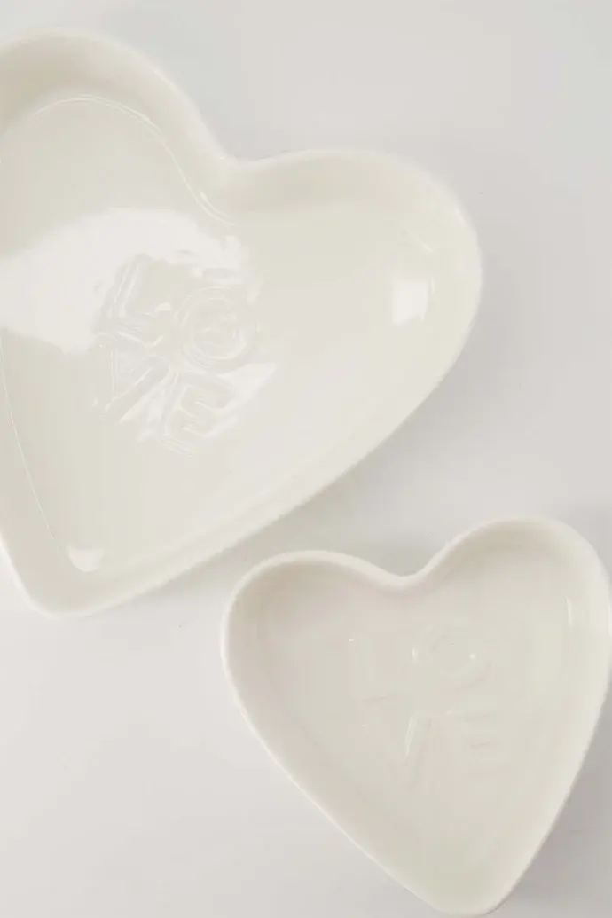 ZUSSS ZUSSS OVENSCHAAL KERAMIEK HARTVORM LOVE KLEIN WIT