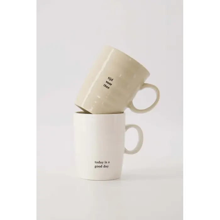 ZUSSS ZUSSS THEEMOK TIJD VOOR THEE ZAND