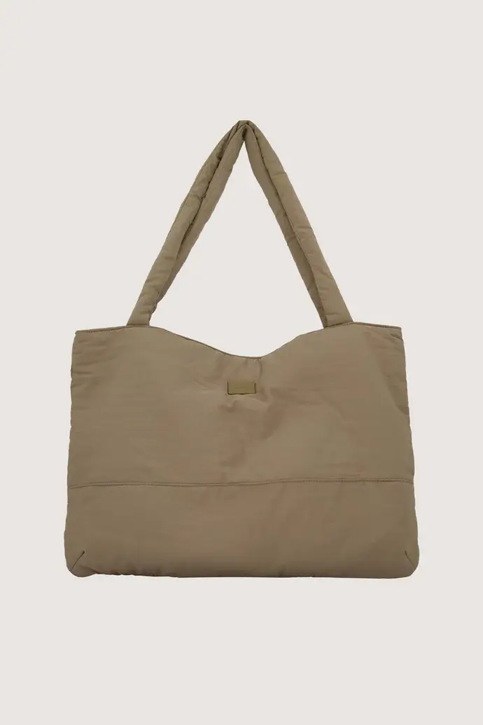 ZUSSS ZUSSS NYLON SHOPPER BULKY SOFT SAND