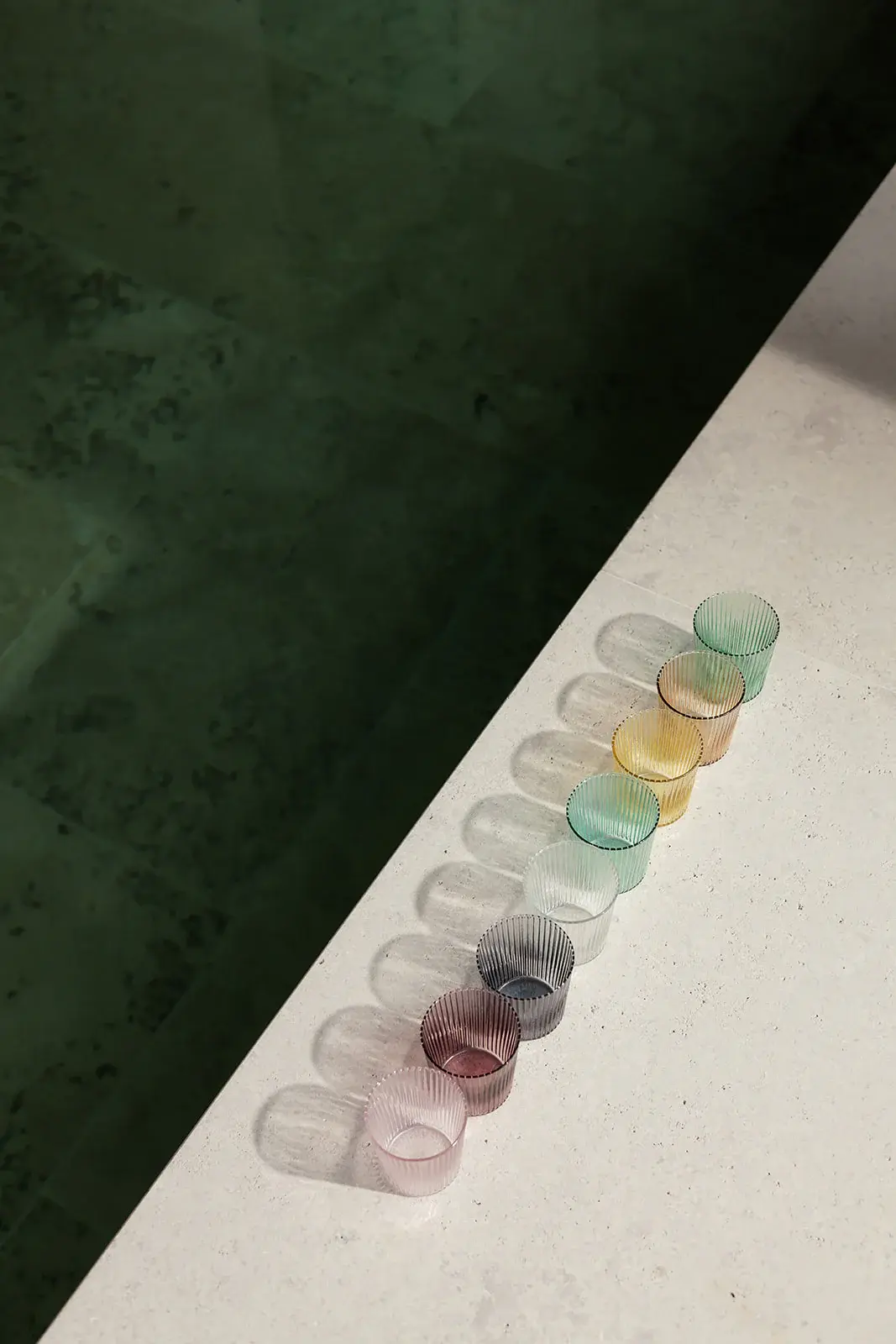 PAVEAU PAVEAU RIBBED BROOME GLASS (BORDEAUX)