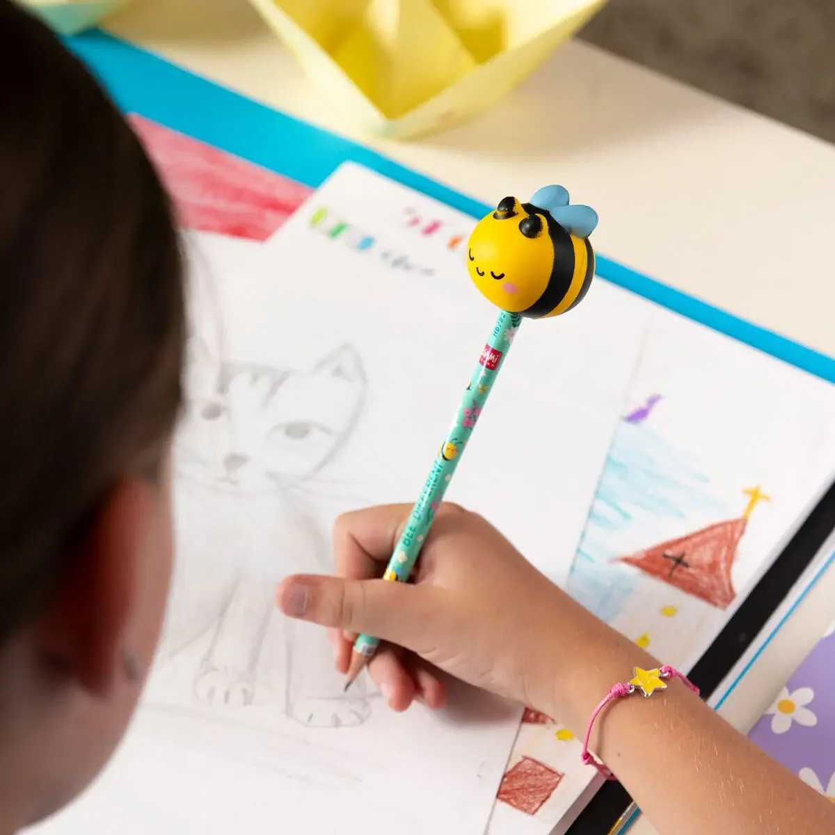 LEGAMI LEGAMI SQUEEZIES PENCIL WITH SQUISHY BEE