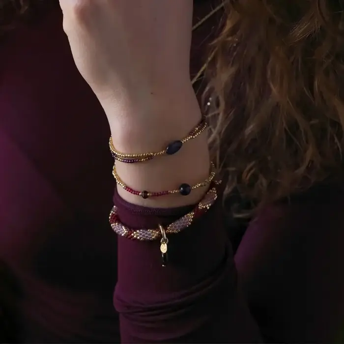 A BEAUTIFUL STORY BS AMUSE AMETHYST BRACELET