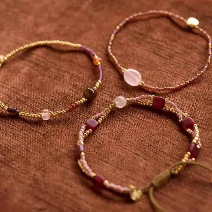 A BEAUTIFUL STORY BS UNWRITTEN ROSE QUARTZ BRACELET