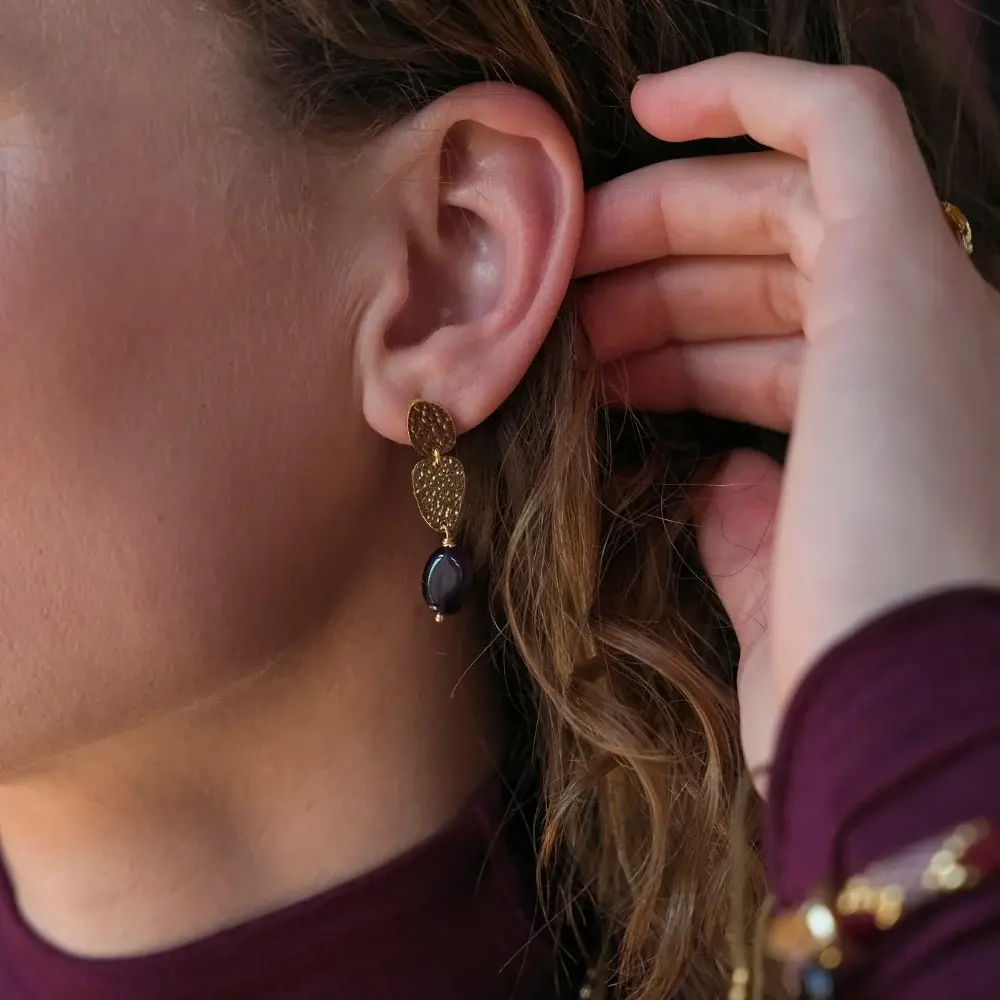 A BEAUTIFUL STORY BS DRIFTING AMETHYST EARRINGS