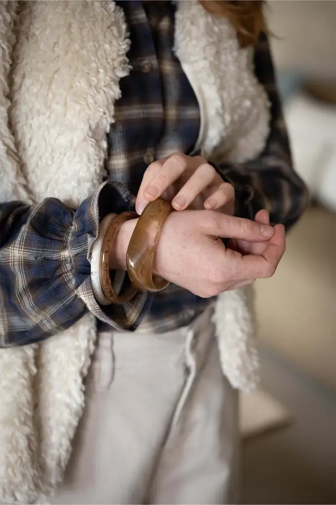 ZUSSS ZUSSS RESIN BRACELET SET GREY OYSTER/ HAZELNUT/ DARK CHOCO