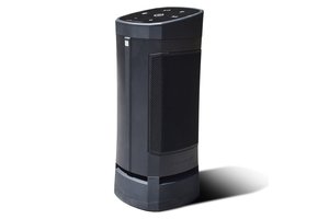 Soundcast VG3 outdoor bluetooth speaker