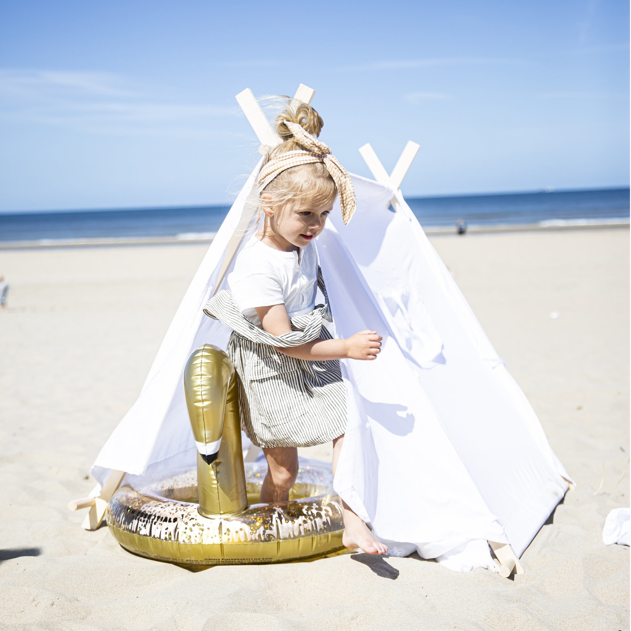 Zwemband Gouden Zwaan 70 cm