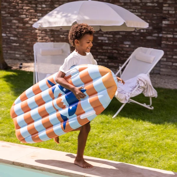 Surfboard oranje blauw haaien 120 cm