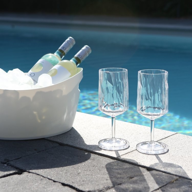 Koziol superglas club No. 04  wijnglas 300 ml - set van 2 stuks.