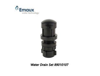 Emaux superpool filter drain plug