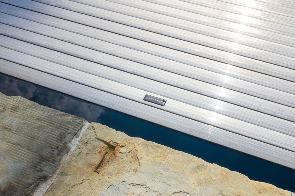 Soldeck PC Metalic Grijs lamellen