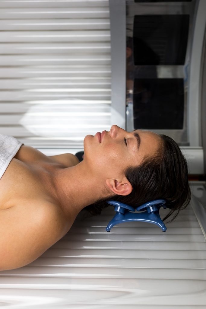 Schotelmodel hoofdsteun Solarium