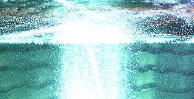 Heissner vijver beluchter solar max. 120 ltr/u