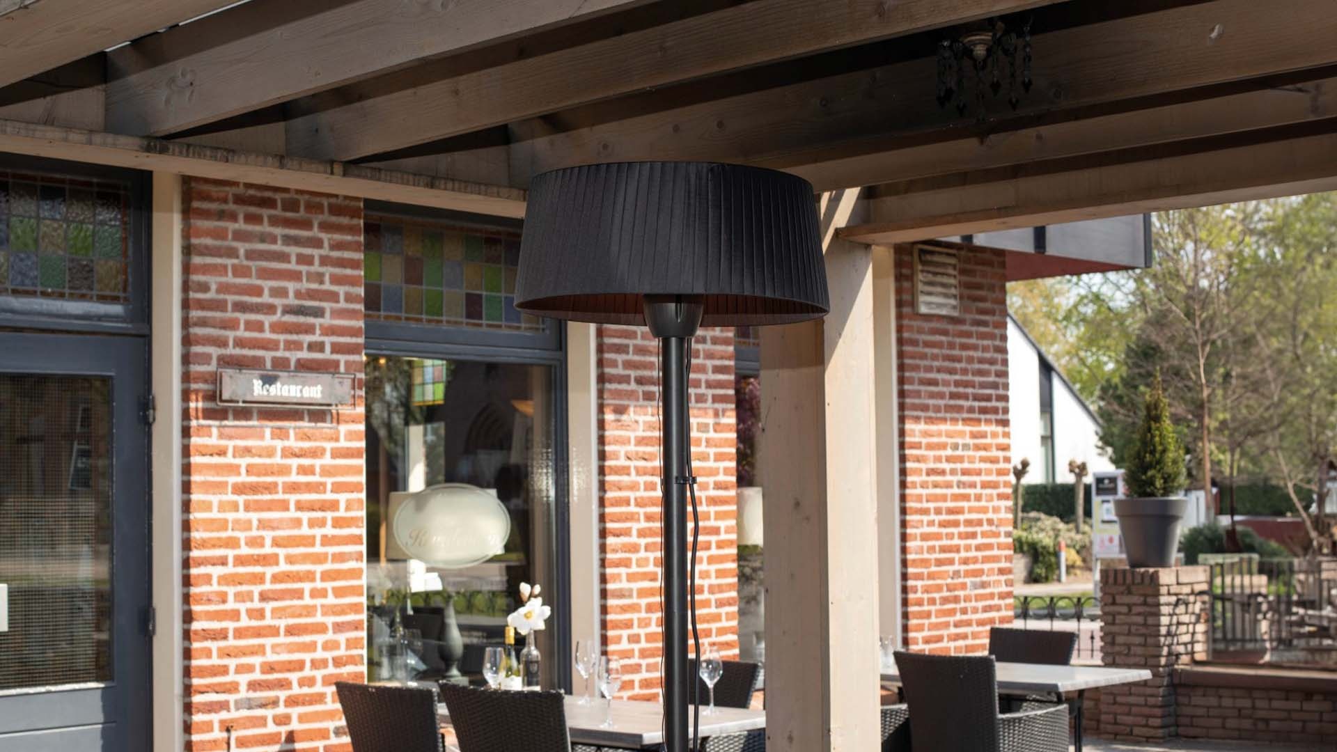 Sunred terrasverwarmer Artix Compact Zwart staand