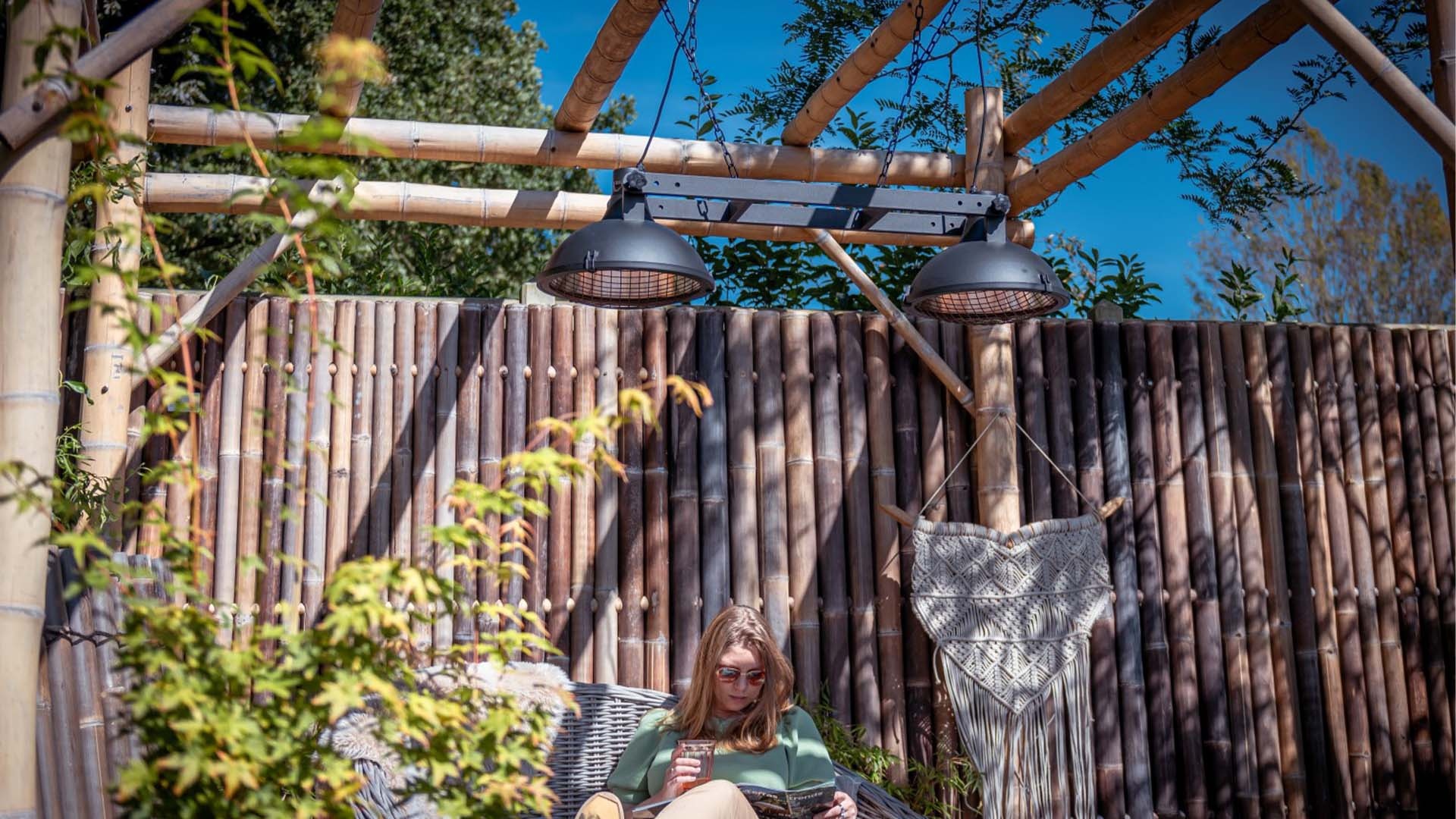 Sunred verwarmer Indus ll Bright hangend - zwart