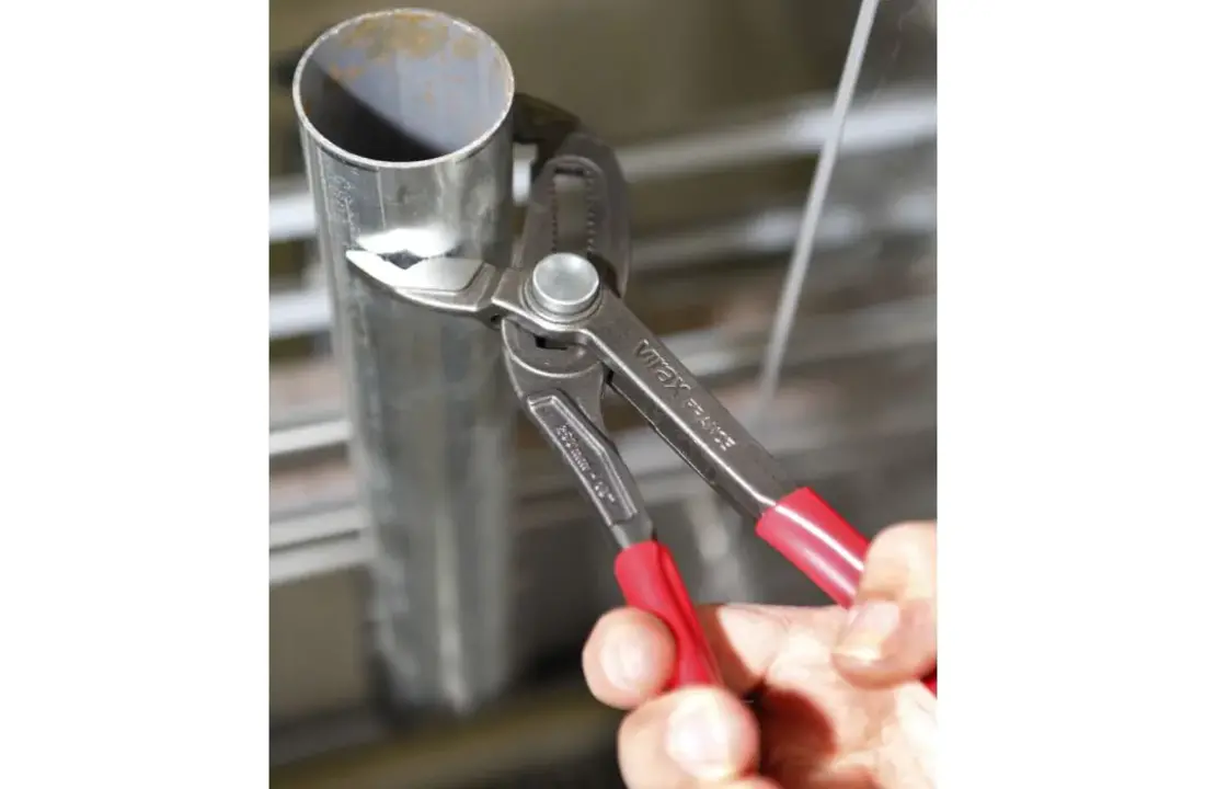 Virax waterpomptang met extra brede opening en knop