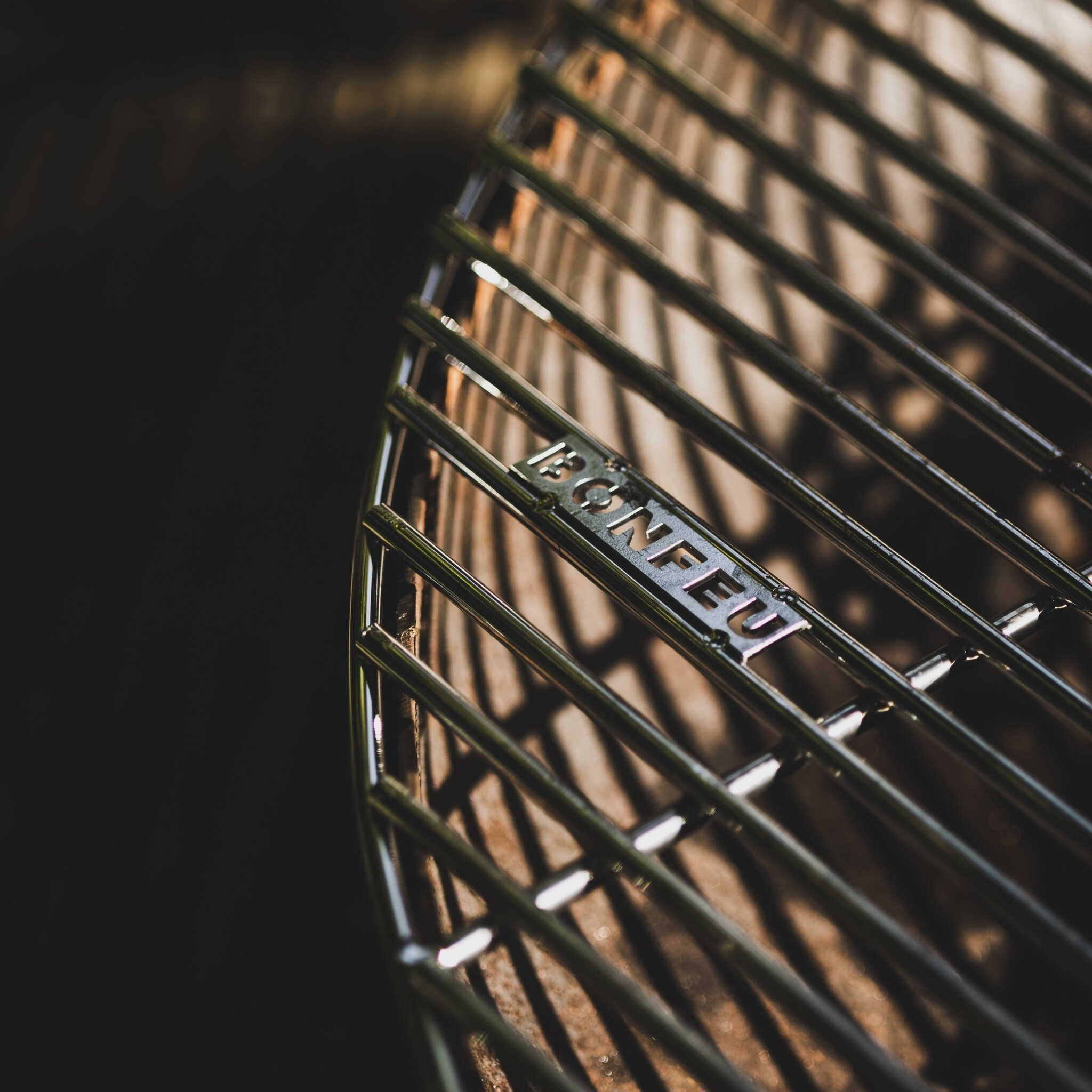 Bonfue Bongrill - Rond Grill rooster halve cirkel