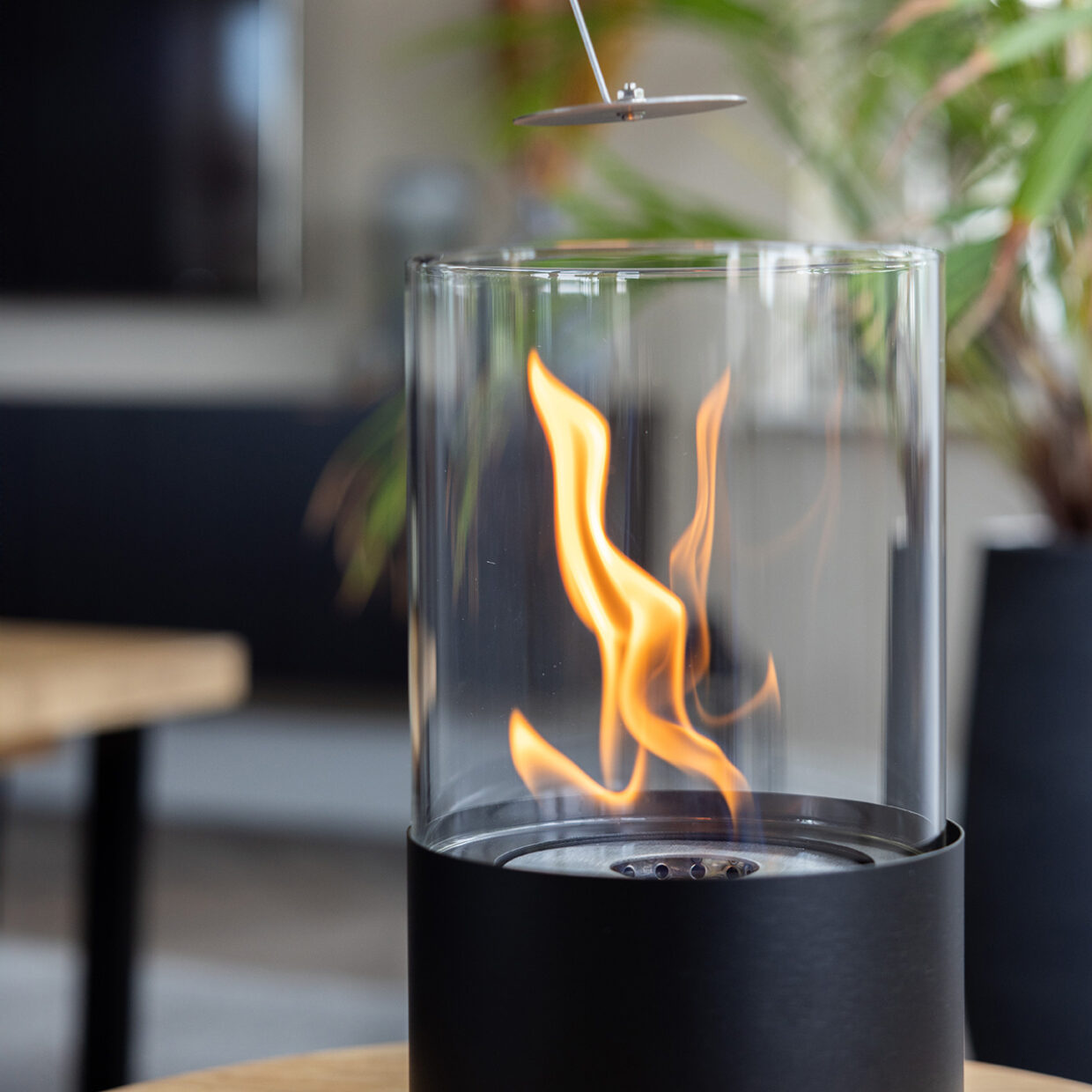 Fancy Flames Ronde Tafelhaard op Bio Ethanol