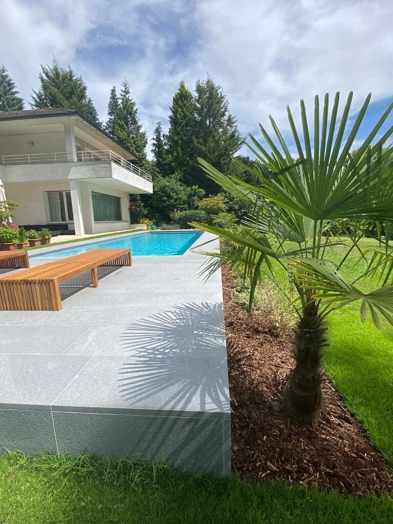 Randsteen afgeronde neus - Grey Mountain Light