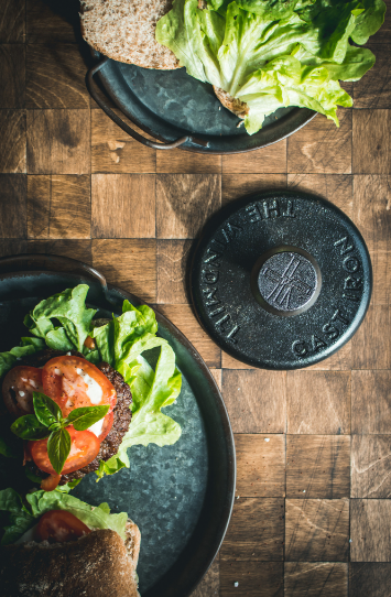 The Windmill gietijzeren smash burger tool