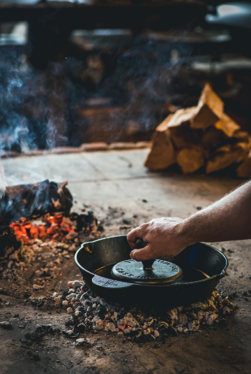 The Windmill gietijzeren smash burger tool