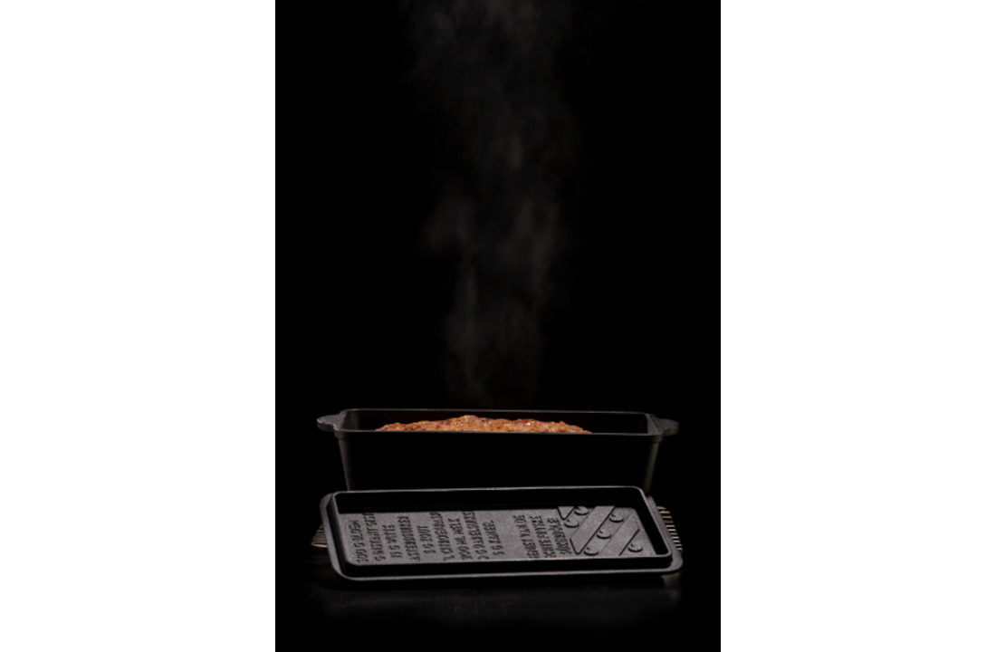 The Windmill brood Dutch oven