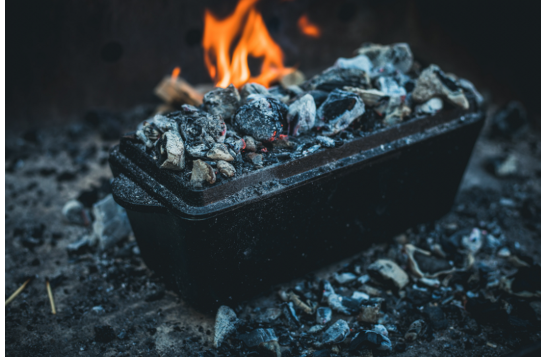 The Windmill brood Dutch oven