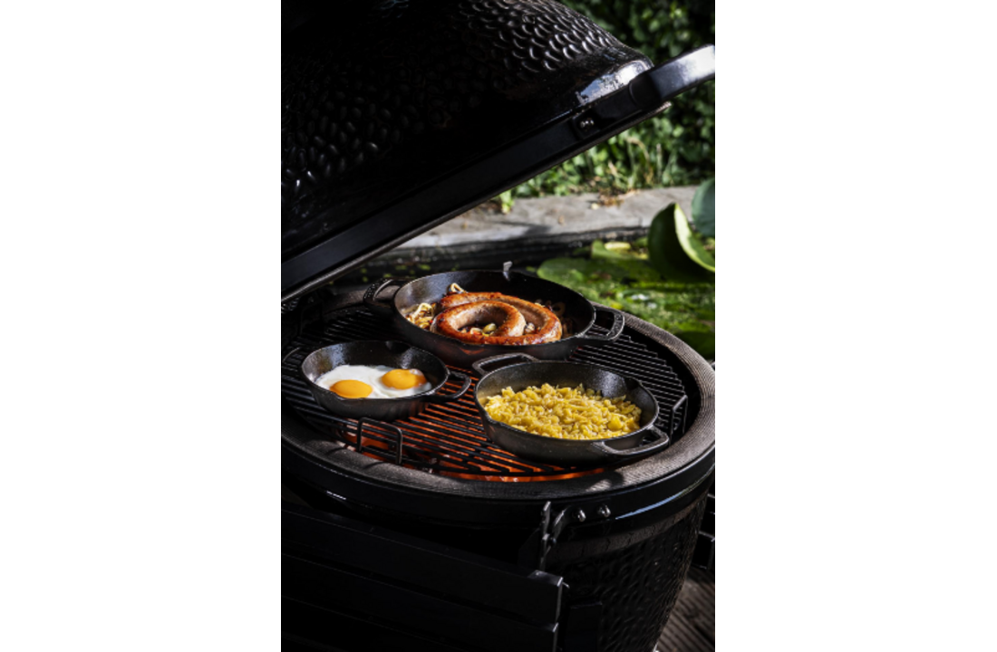 The Windmill gietijzeren skillet 2 handvaten M