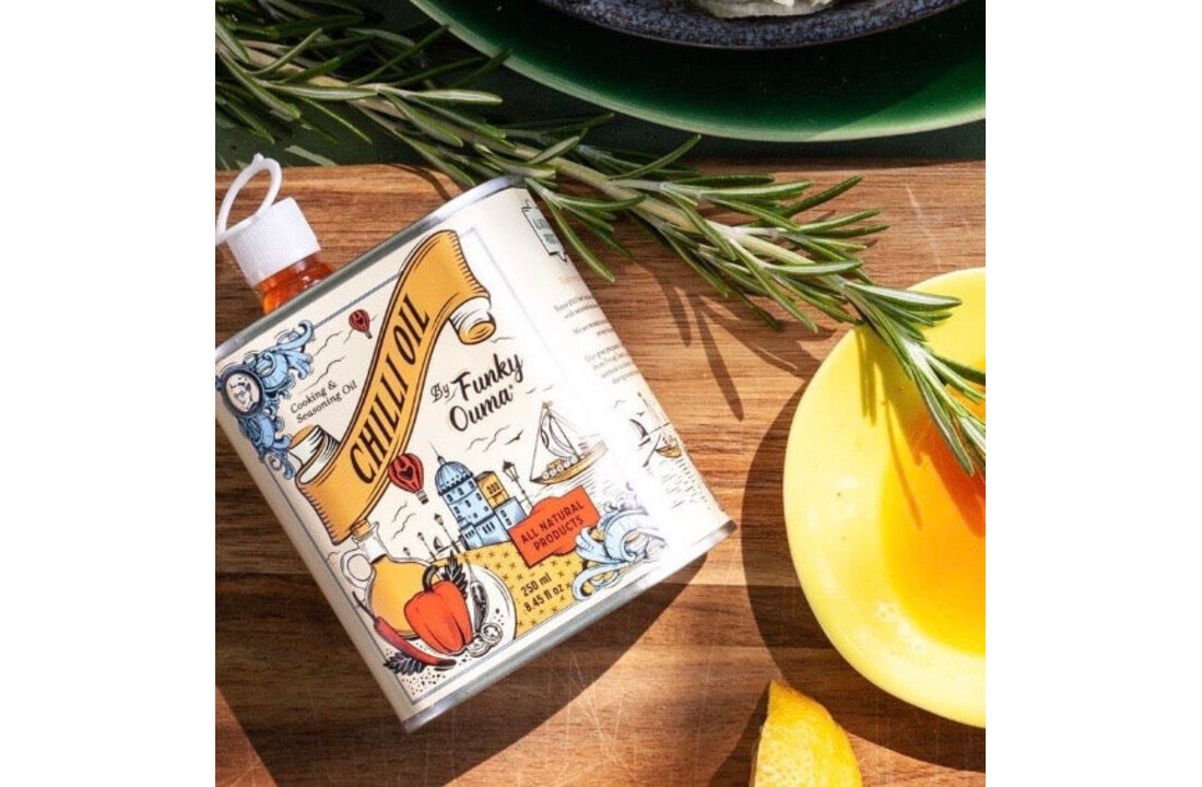 Chilli Oil - Chili Olie in blik - 250 ml