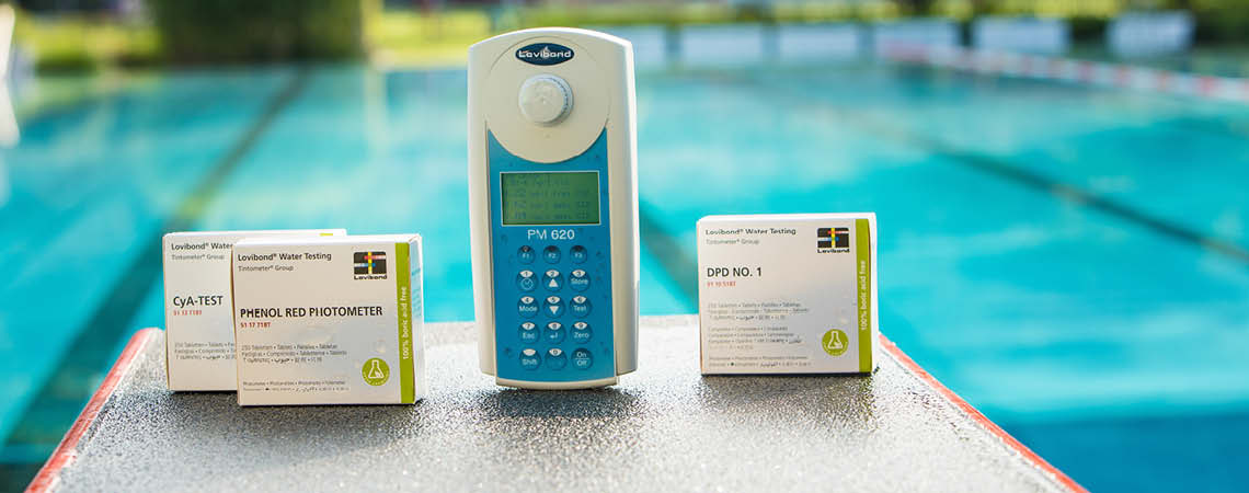 PM600 13-in-1 fotometer