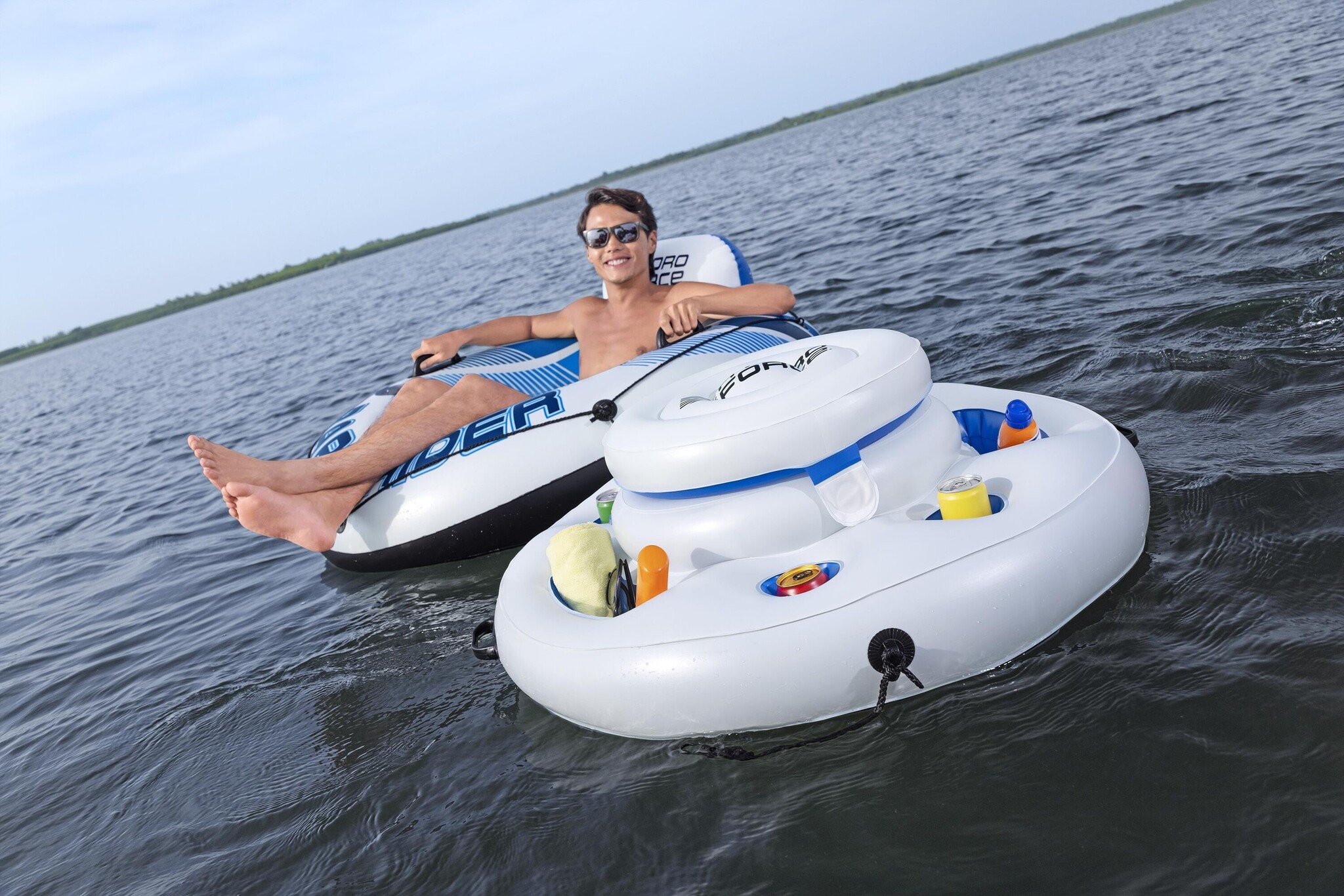 De Hydro Force Arctic Circle Opblaasbare Drijvende Koelbox