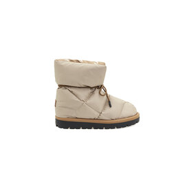Flufié Goose Down Pillow Boots – Sand Beige Flufié Goose Down Pillow Boots – Sand Beige