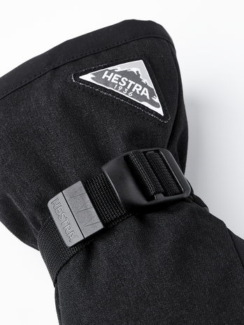 Hestra Powder Gauntlet Mitt - Black Hestra Powder Gauntlet Mitt - Black