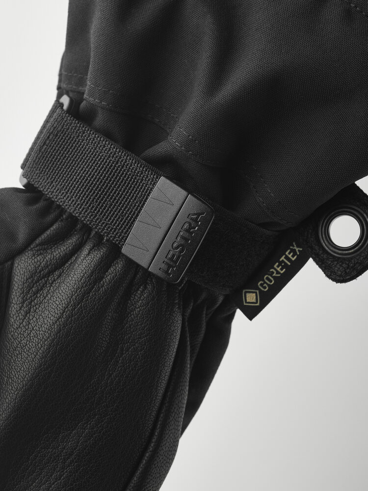Hestra Army Leather Gore-Tex 5 Finger – Black/Black Hestra Army Leather Gore-Tex 5 Finger – Black/Black