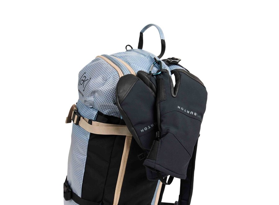 [ak] GORE-TEX Clutch Mittens