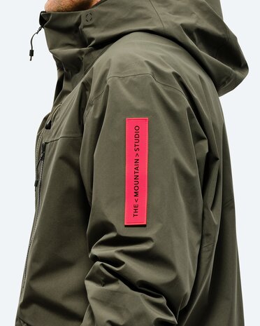 The Mountain Studio Z-2 EPE Gore-Tex Epe 3L Shell Jacket