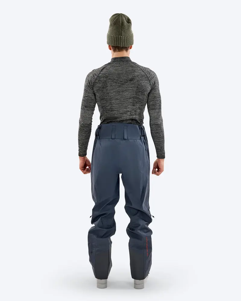 The Mountain Studio Y-1 Epe Gore-Tex Epe 3L Shell Pants - Ombre Blue The Mountain Studio Y-1 Epe Gore-Tex Epe 3L Shell Pants - Ombre Blue
