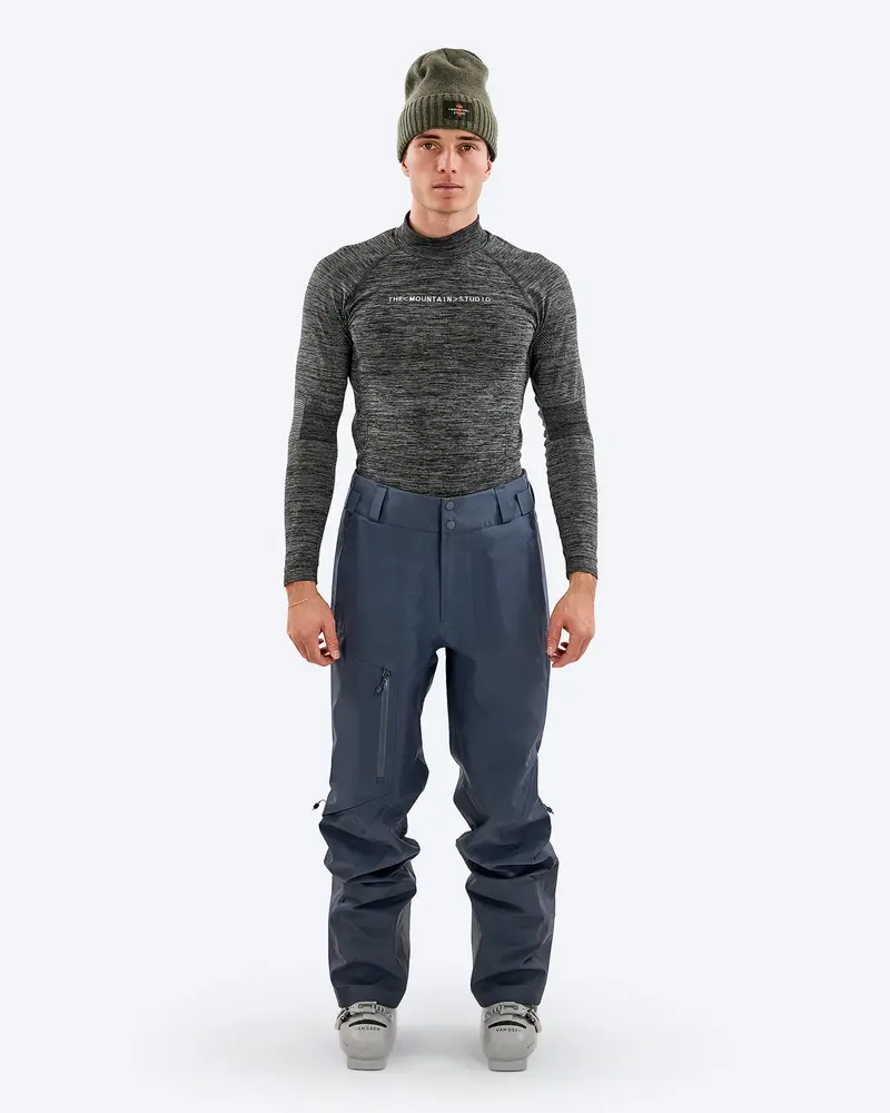 The Mountain Studio Y-1 Epe Gore-Tex Epe 3L Shell Pants - Ombre Blue The Mountain Studio Y-1 Epe Gore-Tex Epe 3L Shell Pants - Ombre Blue