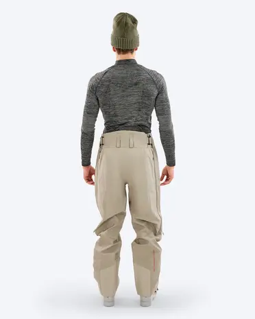 The Mountain Studio Y-1 Epe Gore-Tex Epe 3L Shell Pants - Seneca Rock The Mountain Studio Y-1 Epe Gore-Tex Epe 3L Shell Pants - Seneca Rock