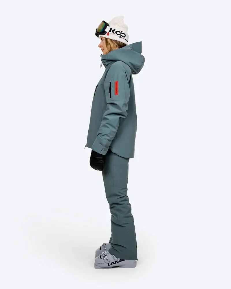 The Mountain Studio S-5 W 2L Stretch Insulated Jacket - Balsam Green The Mountain Studio S-5 W 2L Stretch Insulated Jacket - Balsam Green