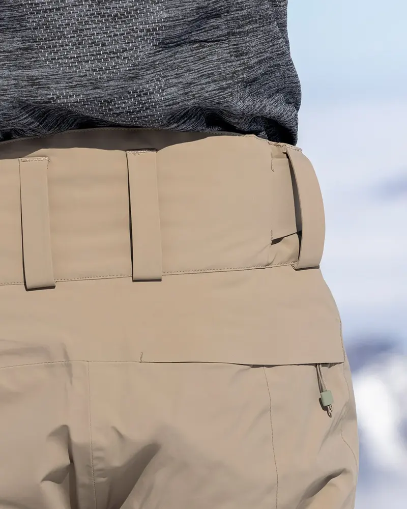 The Mountain Studio P-3 Carv Insulated Stretch Pant The Mountain Studio P-3 Carv Insulated Stretch Pant