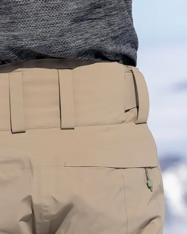 The Mountain Studio P-3 Carv Insulated Stretch Pant The Mountain Studio P-3 Carv Insulated Stretch Pant