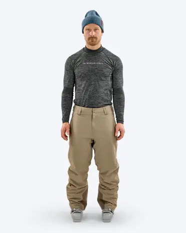 The Mountain Studio P-3 Carv Insulated Stretch Pant The Mountain Studio P-3 Carv Insulated Stretch Pant