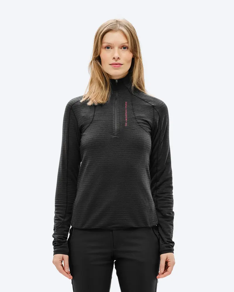 The Mountain Studio M-3 W Light Tech Fleece Half Zip The Mountain Studio M-3 W Light Tech Fleece Half Zip