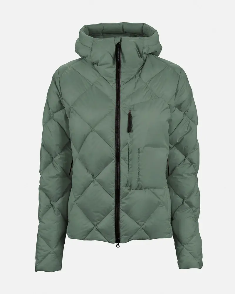 The Mountain Studio D-9 W Ul Ultralight Down Hood Jacket - Balsam Green The Mountain Studio D-9 W Ul Ultralight Down Hood Jacket - Balsam Green