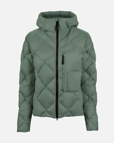 The Mountain Studio D-9 W Ul Ultralight Down Hood Jacket - Balsam Green The Mountain Studio D-9 W Ul Ultralight Down Hood Jacket - Balsam Green