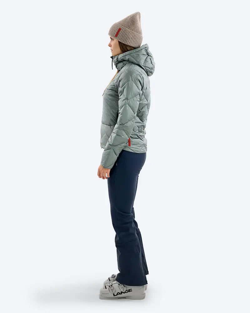 The Mountain Studio D-9 W Ul Ultralight Down Hood Jacket - Balsam Green The Mountain Studio D-9 W Ul Ultralight Down Hood Jacket - Balsam Green