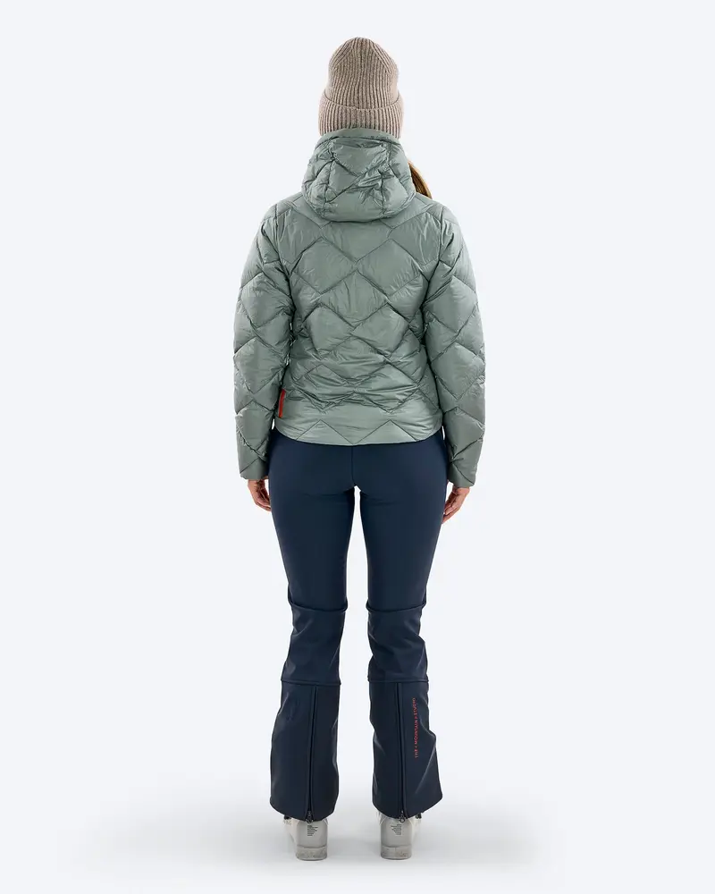 The Mountain Studio D-9 W Ul Ultralight Down Hood Jacket - Balsam Green The Mountain Studio D-9 W Ul Ultralight Down Hood Jacket - Balsam Green