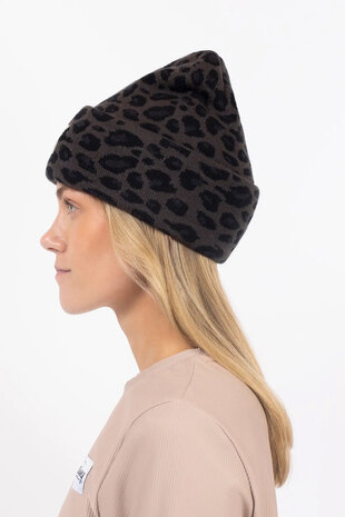 Eivy Watcher Beanie - Black Leopard